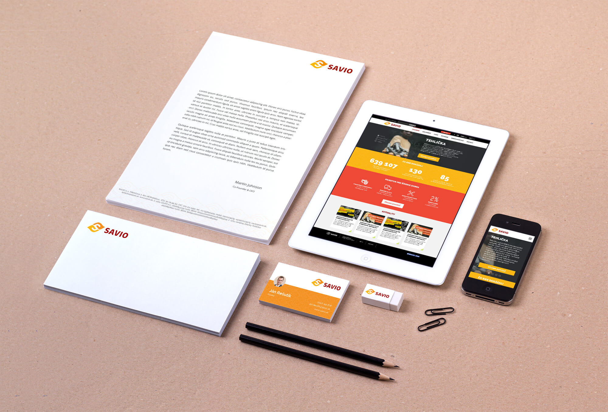 Branding-Identity-MockUp-Vol8